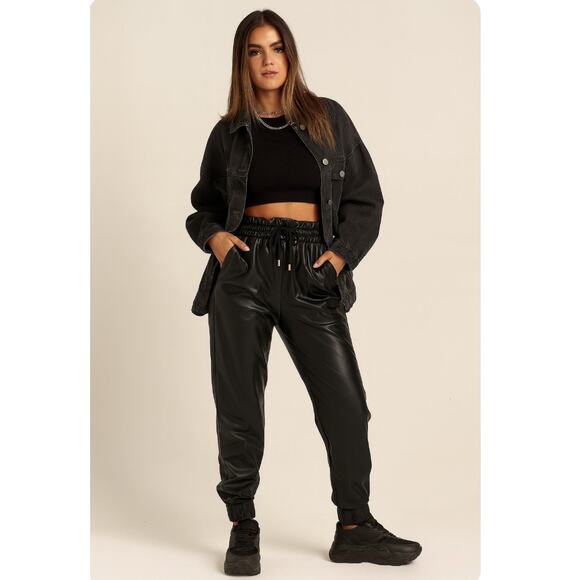 7 For All Mankind Black Faux Leather Joggers Elastic Waist Versatile Small - Picture 1 of 9